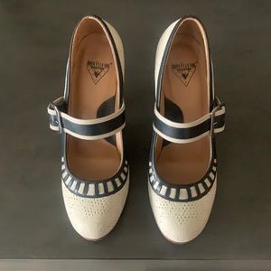 John Fluevog Miracles Resurrection size 6.5